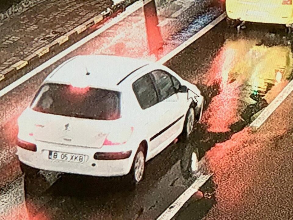 Mașina condusă de șoferul fugar