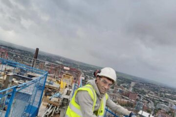 Vasile Bolohan lucrează și locuiește de 12 ani în Leeds (Anglia)