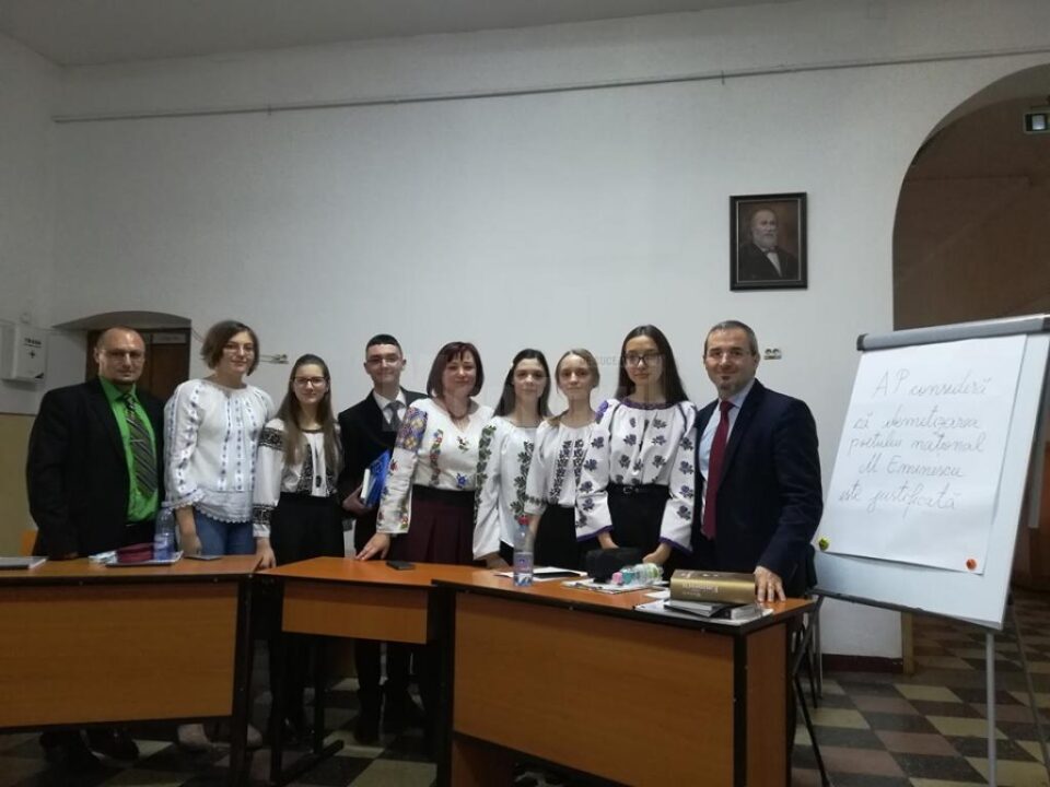 Ziua lui Mihai Eminescu și Ziua culturii naționale, sărbătorite la Colegiul Național „Eudoxiu Hurmuzachi”