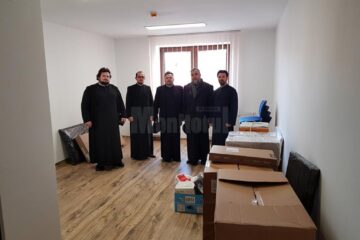 Preoții din Protopopiatul Fălticeni au dotat cabinetul medical al Seminarului Teologic Ortodox “Mitropolitul Dosoftei”