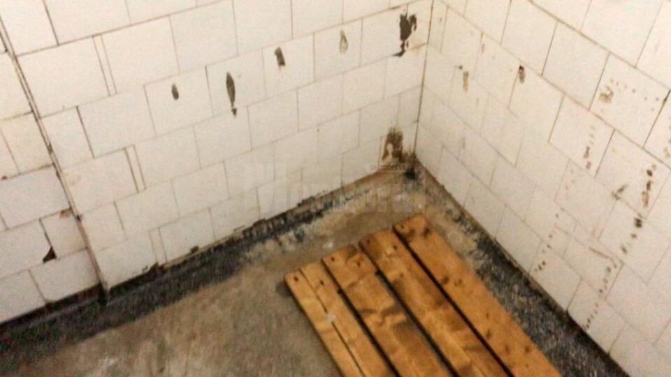 Societatea Servicii Comunale Rădăuți, amendată de DSP din cauza condițiilor de la Baia Publică