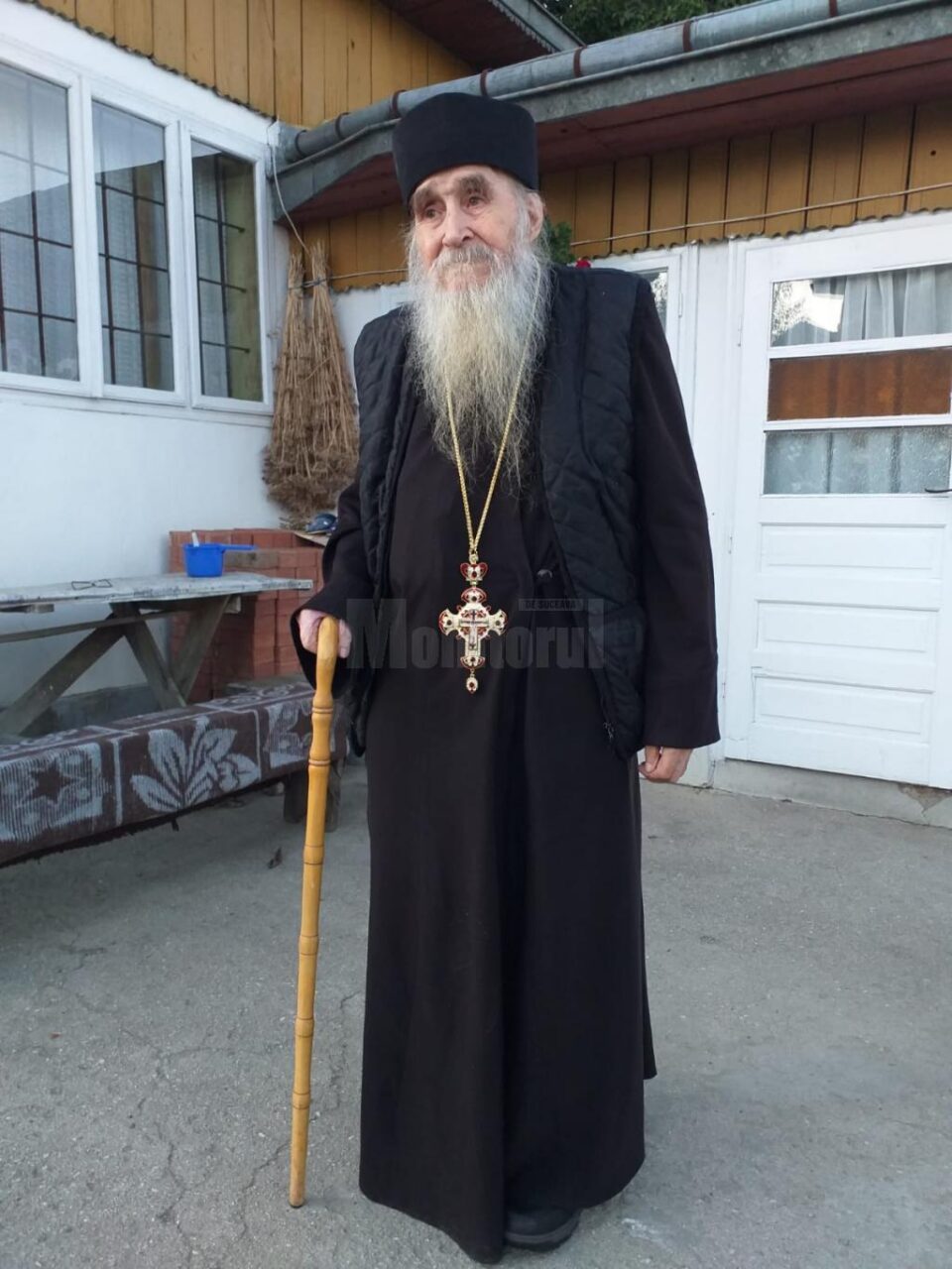 „La mulți ani!”, preacucernice părinte Daniil Horga, duhovnicul sfânt al inimilor care bat întru credință
