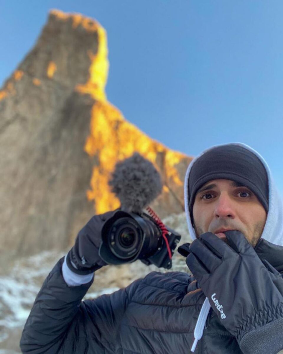 Un vlogger care a bătut lumea-n lung și-n lat, impresionat de peisajele de pe Rarău. Foto: https://www.facebook.com/BackPackYourLife/