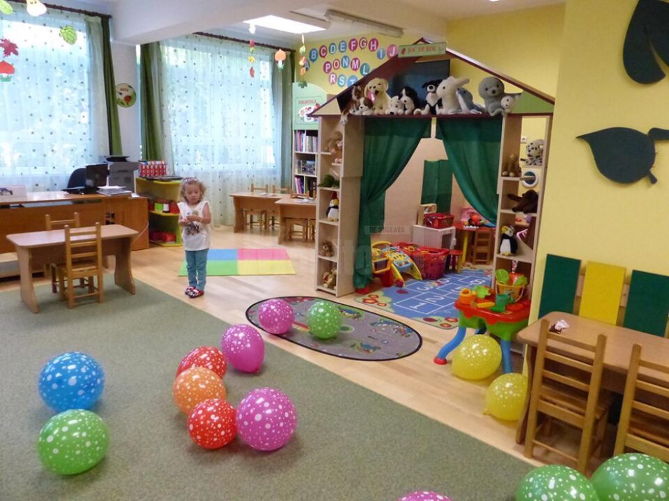 Numărul elevilor suceveni care învață în școli private s-a dublat în ultimii zece ani