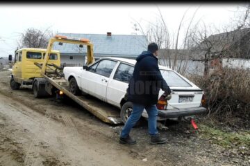 Ridicarea mașinilor abandonate în municipiul Suceava