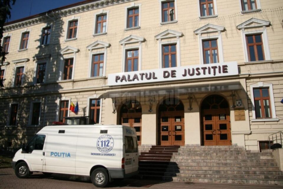Activitatea în Palatul de Justiție, blocată azi, între orele 10.00-12.00