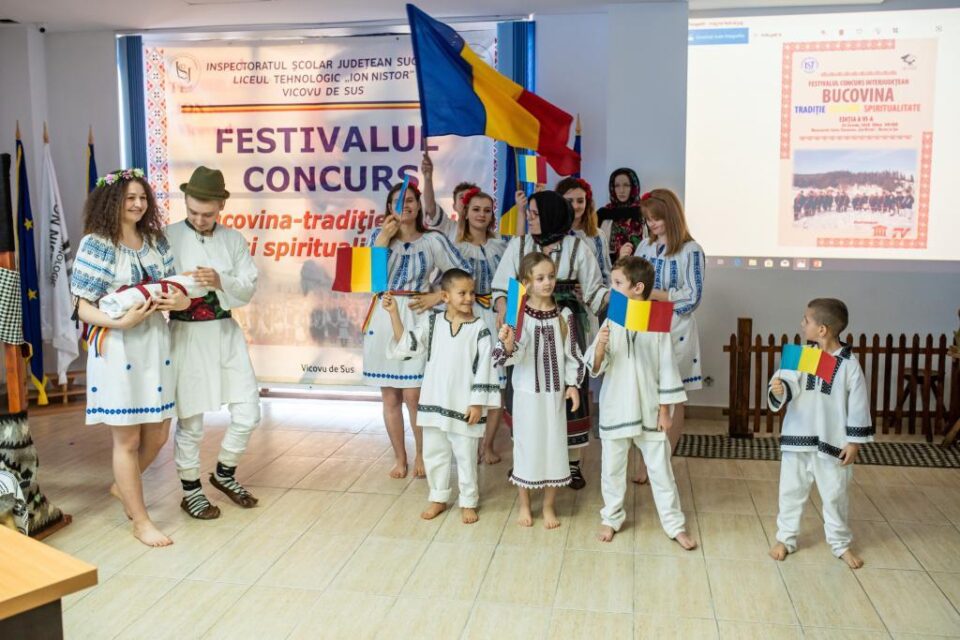Festivalul – concurs „Bucovina – Tradiție, cultură, spiritualitate”, la liceul din Vicovu de Sus