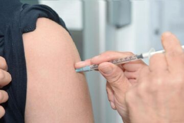 Aproape 15.500 de fetițe din județul Suceava pot fi vaccinate împotriva cancerului de col uterin Foto: raportul de garda