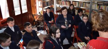 Ziua Educației și Unirea Principatelor Române, marcate în mod inedit de elevi ai Liceului Tehnologic „Vasile Cocea” Moldovița