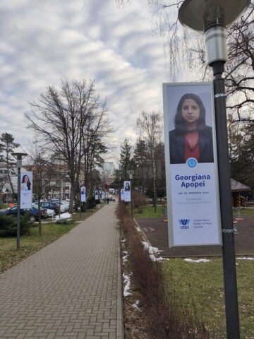 Cei mai merituoși studenți ai Universității, promovați pe ”Aleea șefilor de promoție”, din parcul instituției