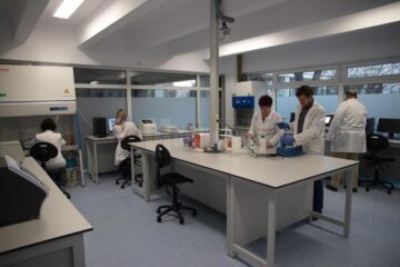 Laborator de biologie moleculară USV