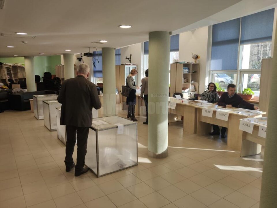 Rectorul Valentin Popa a obținut încă un mandat la conducerea Universității din Suceava