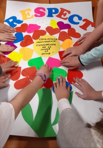 Elevi și profesori ai Școlii Gimnaziale nr. 4 Suceava, „Solidari întru R.E.S.P.E.C.T
