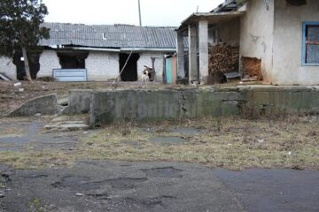 Proprietatea donata este pana la zid, anexele nu sunt incluse