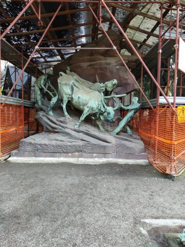 Cimitirul-muzeu în aer liber, un loc aflat la câteva ceasuri de Suceava
