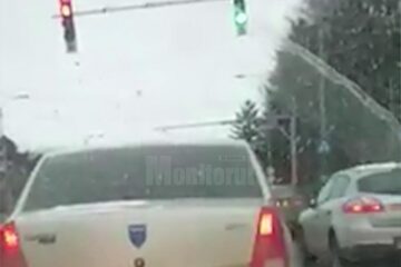 Mașina cu numere ce aparțin Ministerului Afacerilor Interne este a Prefecturii Suceava și era condusă de un angajat al instituției