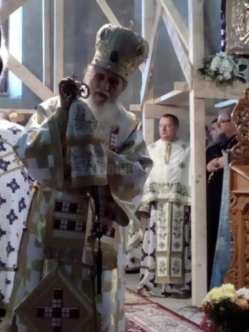 Colonelul Dan Hoffman a fost hirotonisit preot duminică, la Mănăstirea Râșca