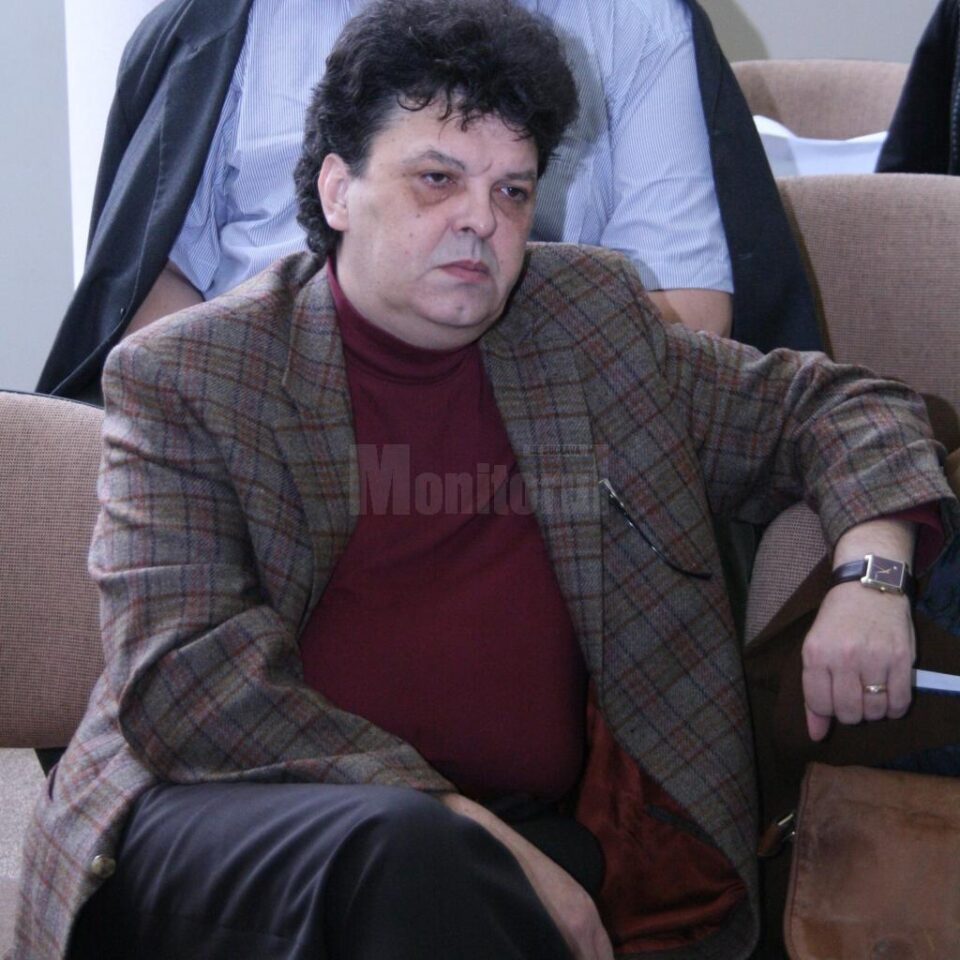 Profesorul Mircea Popescu și-a preluat mandatul de inspector adjunct al Inspectoratului Școlar Județean Suceava Profesorul Mircea Popescu și-a preluat mandatul de inspector adjunct al Inspectoratului Școlar Județean Suceava