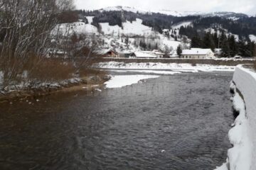 Aglomerările de ghețuri din zona de munte, monitorizate
