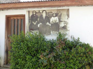 Lazăr cel înviat din morți și Afrodita te așteaptă să-i descoperi