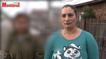 Fata bătută și mama ei