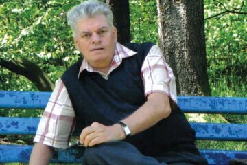 Scriitorul Mircea Radu Iacoban