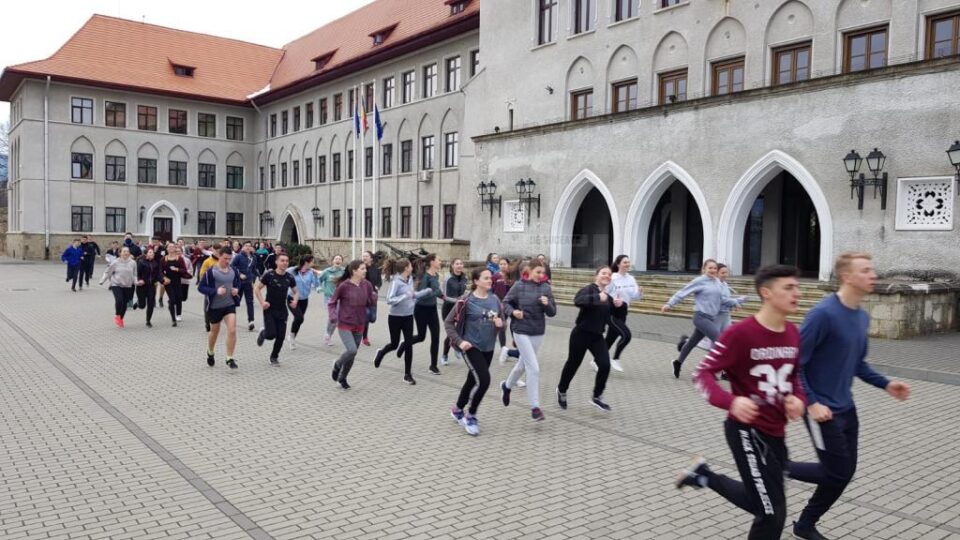 Ziua Internațională a Sportului Militar și Ziua Consiliului Internațional al Sportului