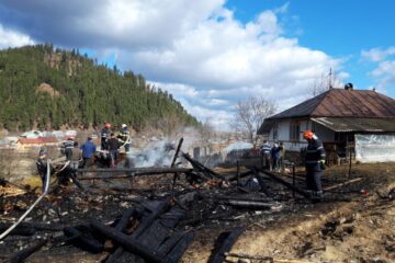 Șura gospodăriei a fost distrusă