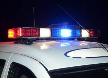 Veste și obiecte reflectorizante pentru elevi, în cadrul unei campanii plecate de la un accident mortal la Cumpărătura