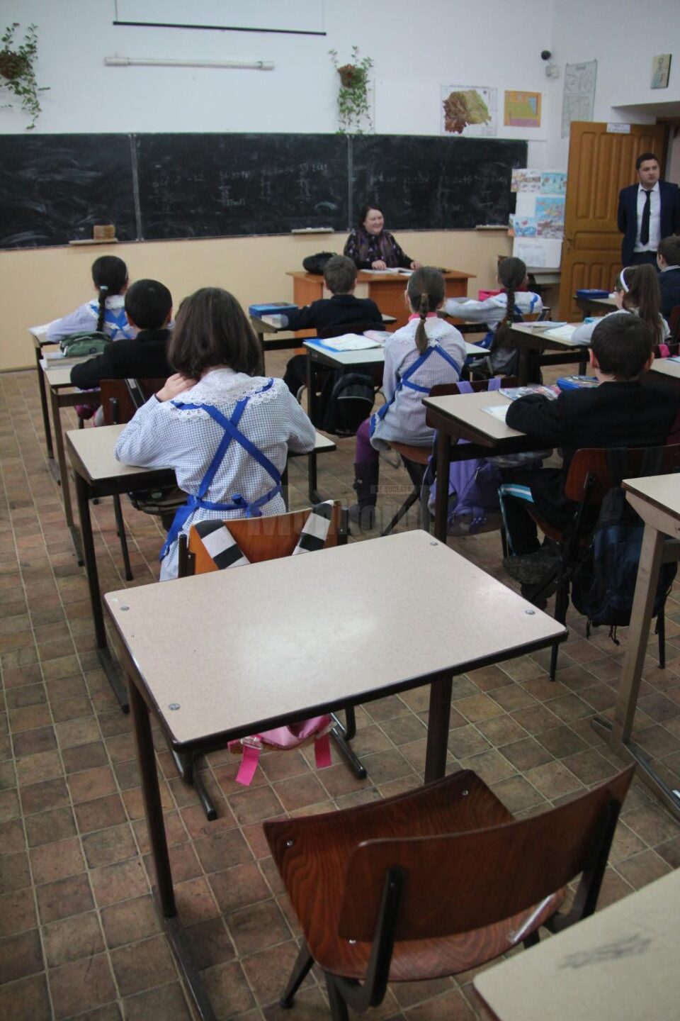 Ministerul Educației cere unităților de învățământ să întreprindă o serie de măsuri preventive Ministerul Educației cere unităților de învățământ să întreprindă o serie de măsuri preventive