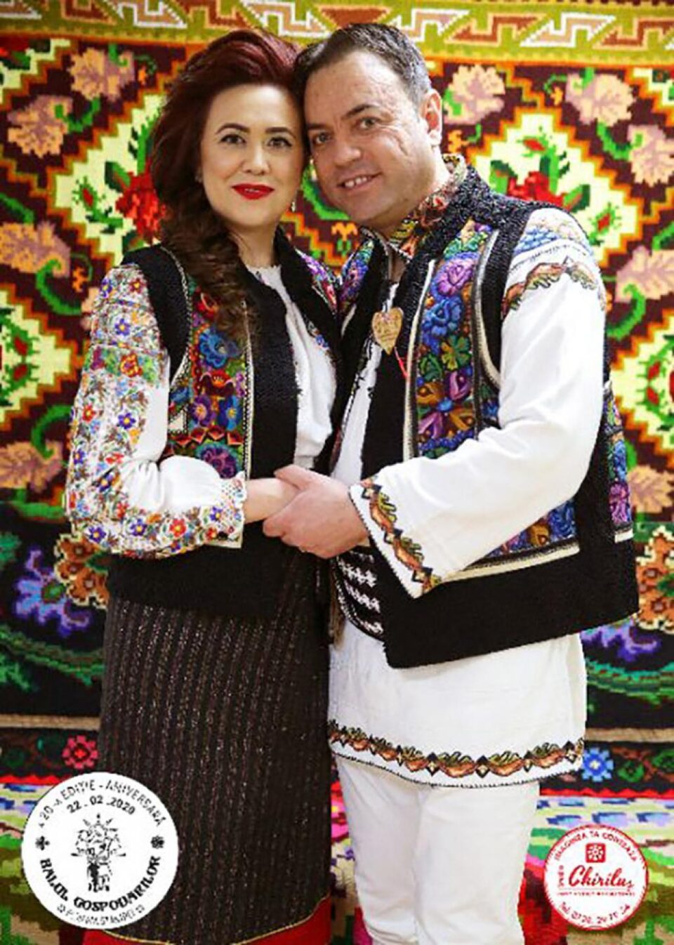 Peste 450 de oameni îmbrăcați în straie de sărbătoare, prezenți la Balul gospodarilor organizat la Poiana Stampei