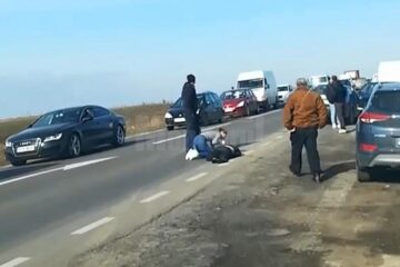 Un bărbat care a coborât din mașină și a traversat imprudent, la ieșirea din Suceava spre Fălticeni, a fost accidentat mortal