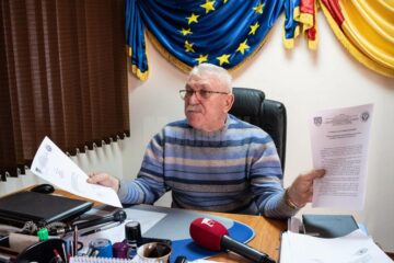 Primarul din Valea Moldovei, Constantin Moroșan