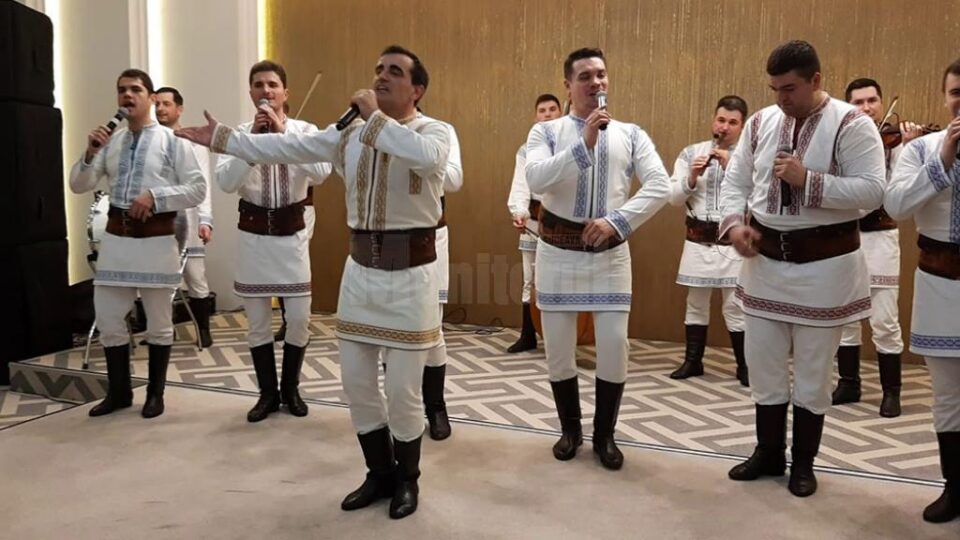 Ansamblul etnofolcloric "Plăieșii"