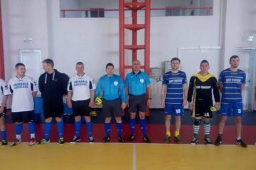 Finala campionatului județean de futsal avea loc în sala de sport din Dolhasca