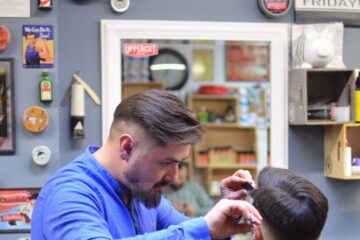 Vasi va tunde 36 de ore pentru a își ajuta sora să aducă pe lume cel de-al doilea copil