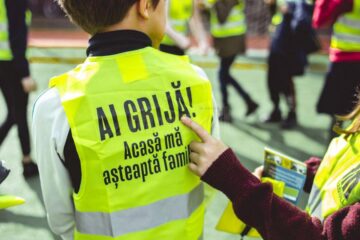 Campania „Acasă mă așteaptă familia”
