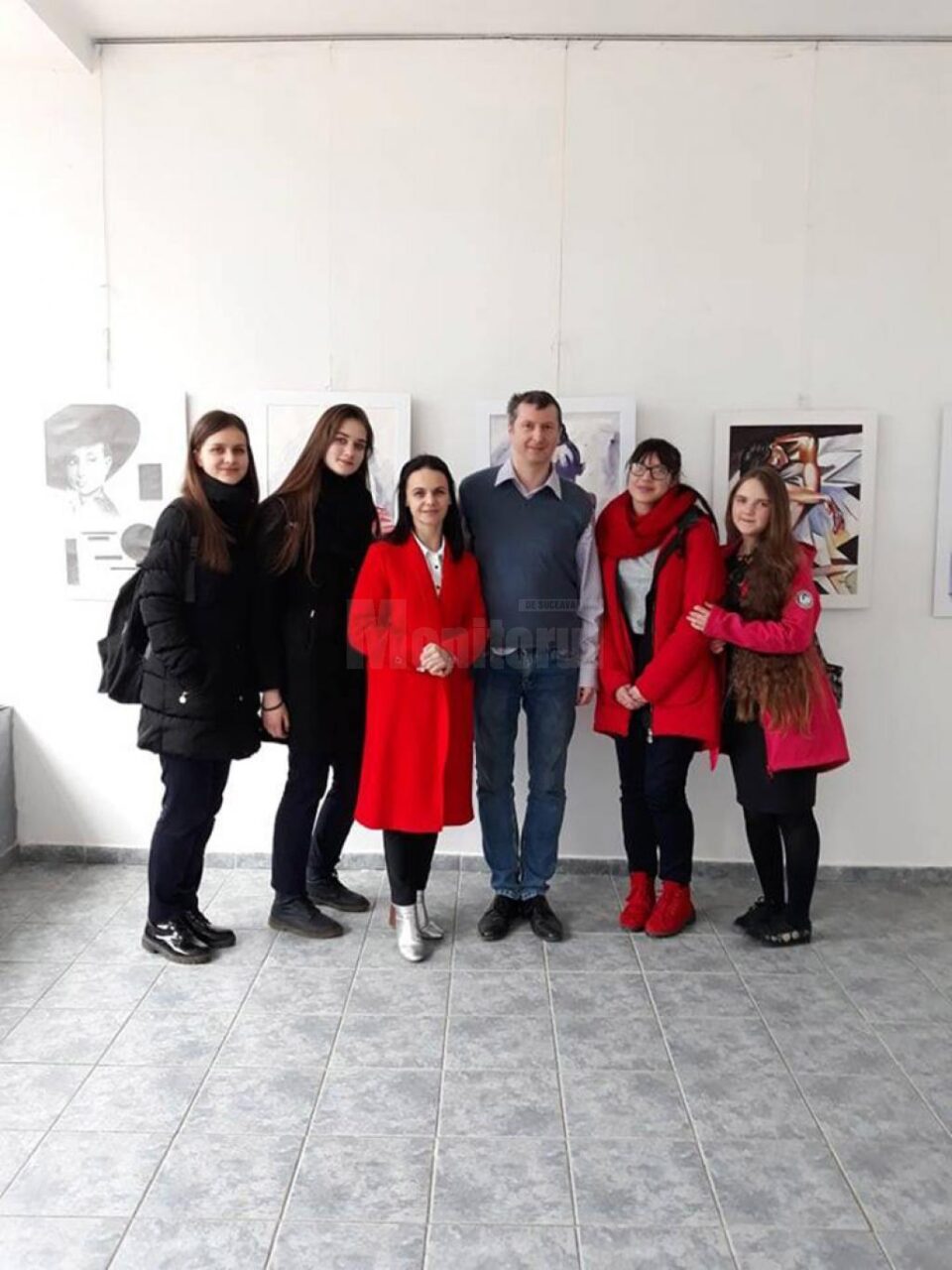 Expoziție de pictură, grafică și acuarelă, la Biblioteca Bucovinei