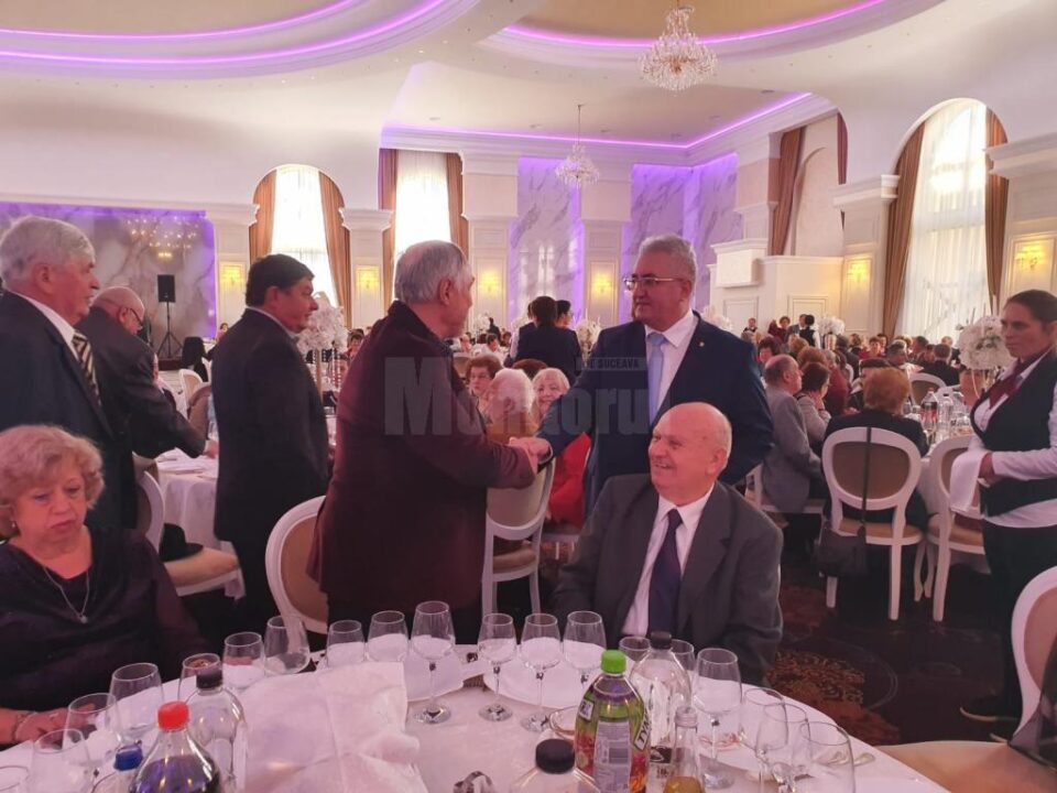 Ion Lungu, la evenimentul Mărțișorul persoanelor vârstnice din municipiul Suceava 1 3