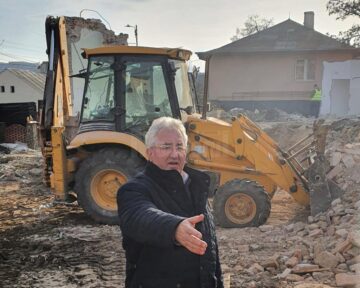 Șantierele a două noi grădinițe, precum și ale ștrandului și Centrului multifuncțional Ițcani, verificate în teren de primarul Ion Lungu