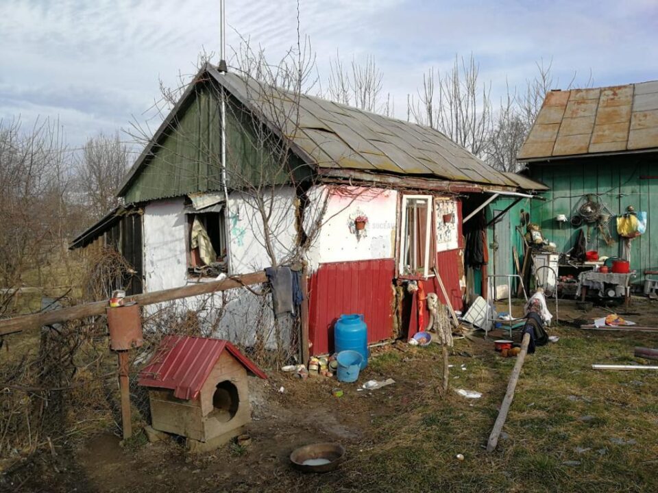 Explozie la o bucătărie de vară din comuna Zvoriștea