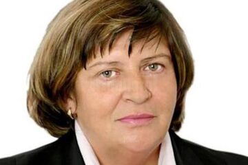 Dr. Lăcrămioara Vieru