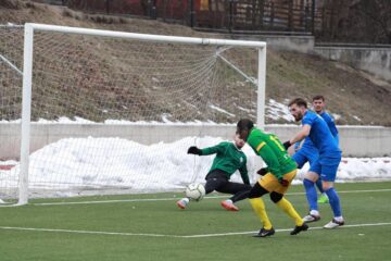 Diallo Flatie se afla în așteptarea cărții verzi de transfer. Foto Cristian Plosceac