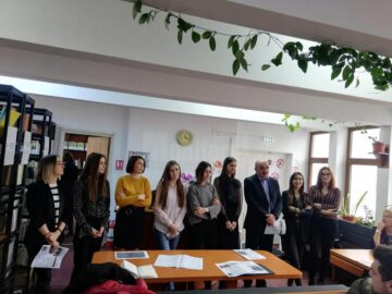 Echipa redacțională