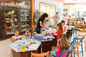 Ateliere de creație și modul de dezvoltare personală pentru copii, la Shopping City Suceava
