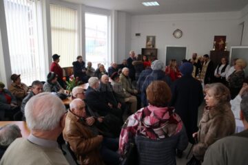Primul club al pensionarilor suceveni, inaugurat în Centru, lângă Piața Mare