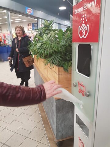Servetele cu dezinfectant la Kaufland