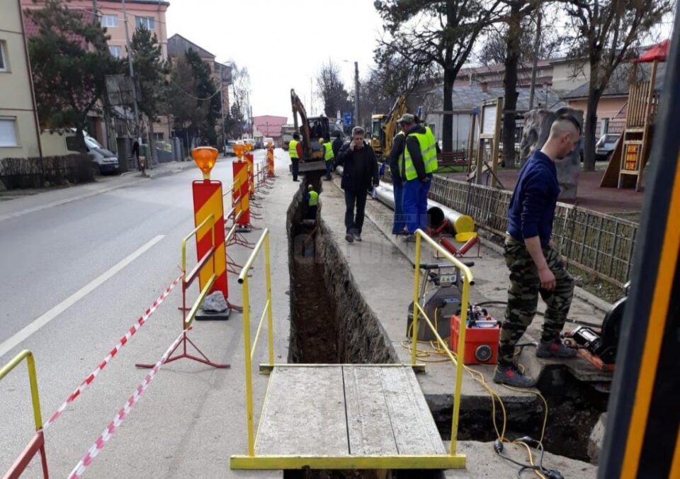 Lucrările de extindere a rețelei de gaz metan în Burdujeni Sat au fost reluate în forță Lucrările de extindere a rețelei de gaz metan în Burdujeni Sat au fost reluate în forță