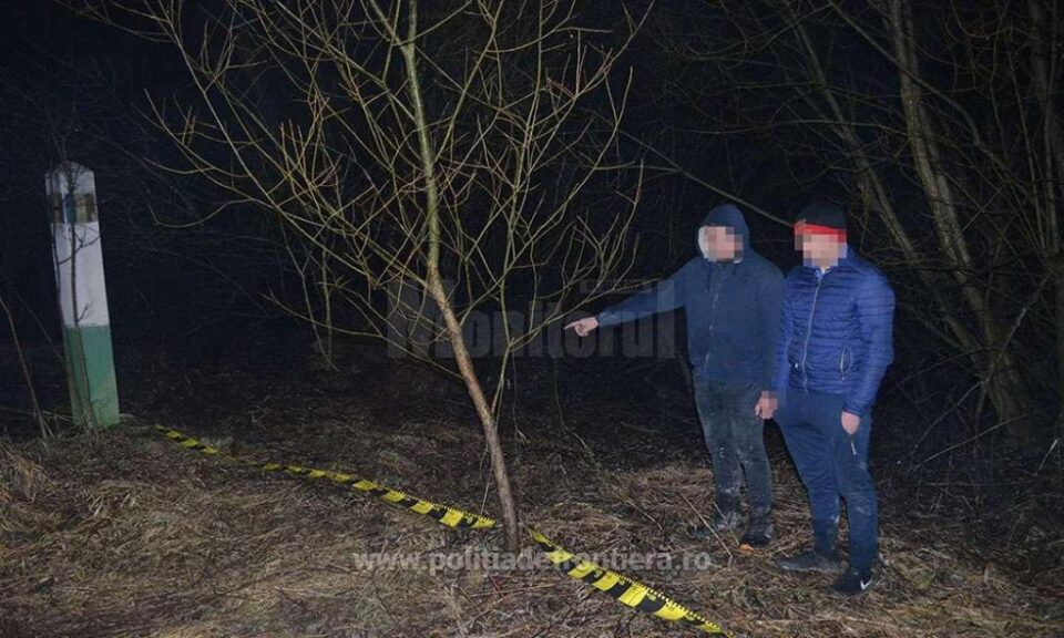 Doi contrabandiști ucraineni cu țigări de peste 7.000 de euro, reținuți la Bilca