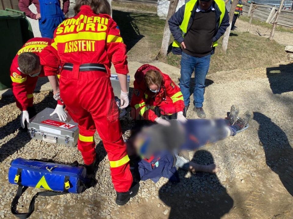 Bărbat de 53 de ani, surprins de un mal de pământ la Udești